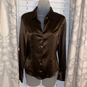 Long sleeve silk button up blouse by Theory in size P(X-small). Beautiful